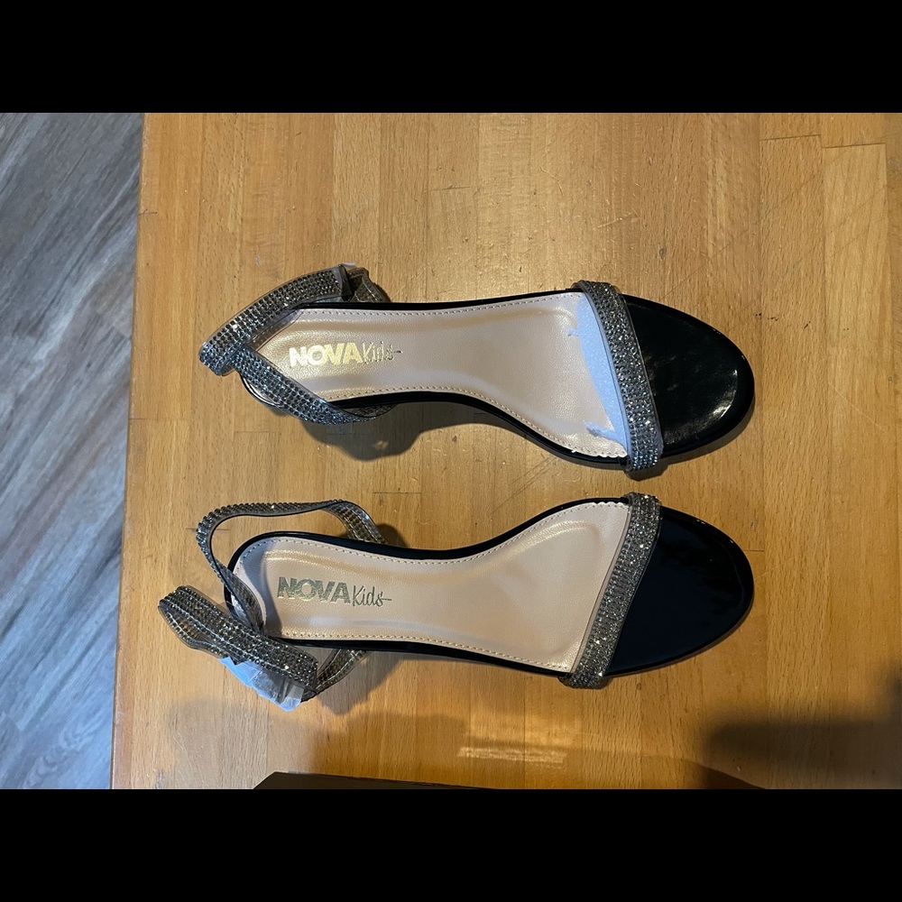Rhinestone glass slipper sandals girls size 13